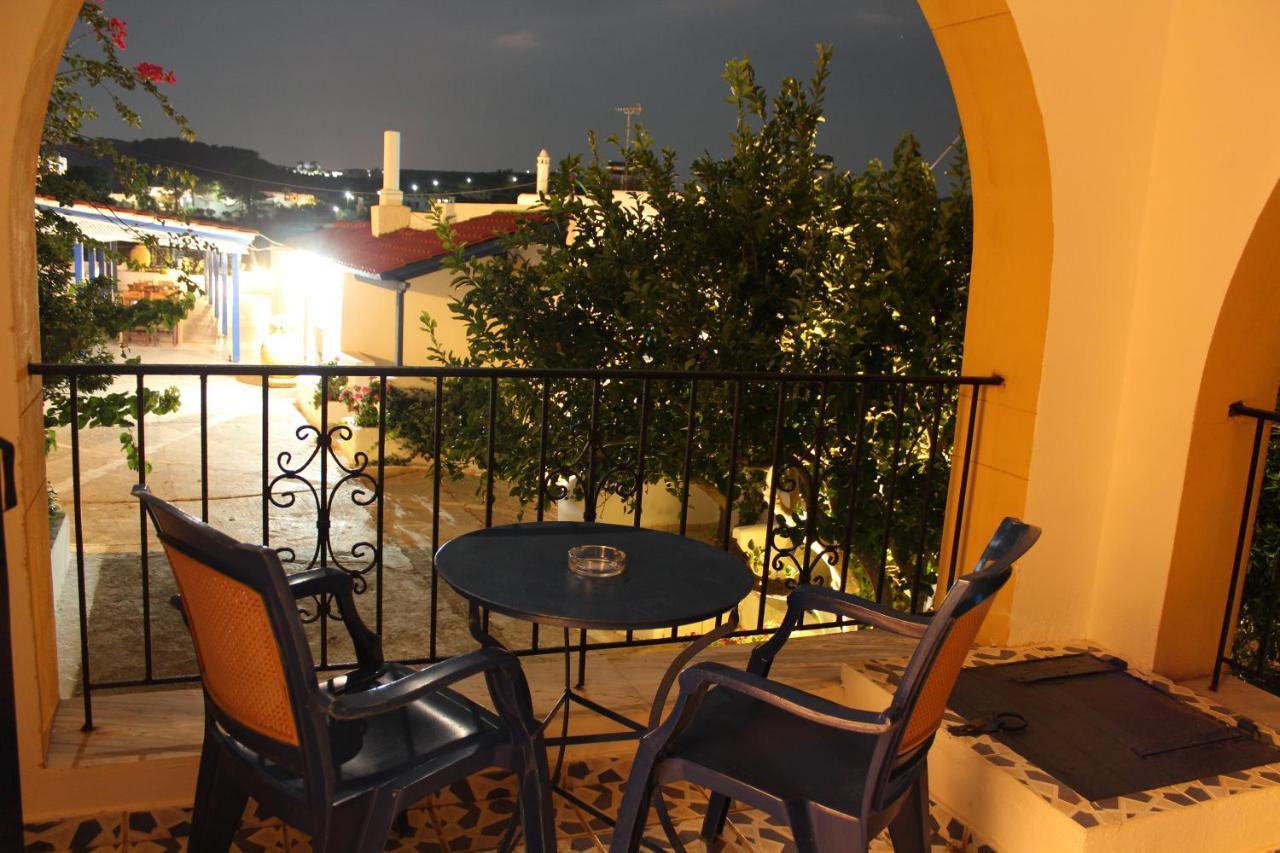 Theofilos Appartements Livadi  Exterior foto